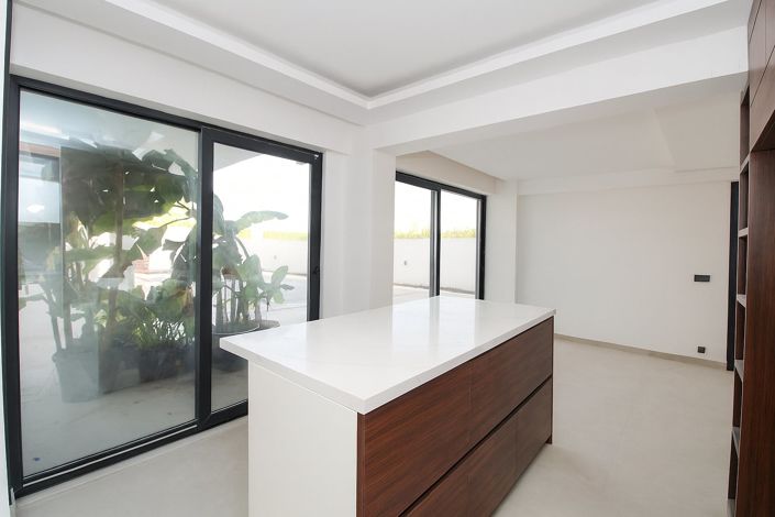Image No.11-5 Bed House/Villa for sale
