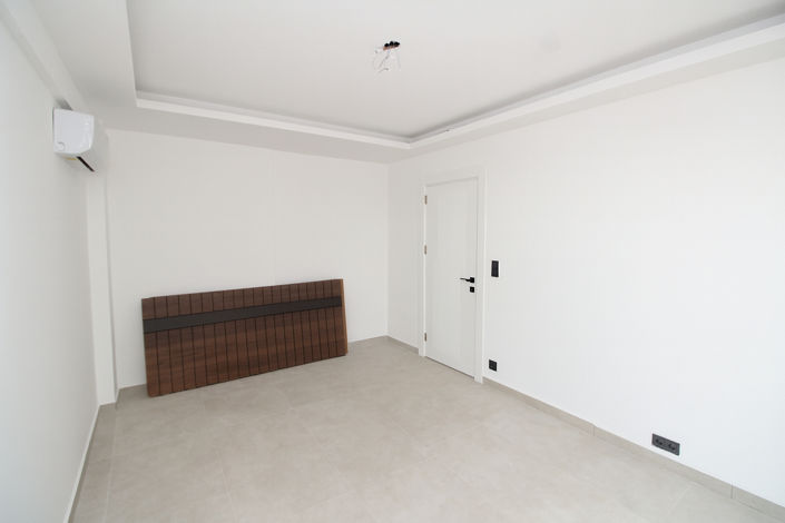 Image No.16-5 Bed House/Villa for sale