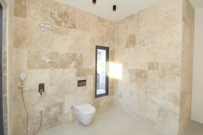 Image No.34-5 Bed House/Villa for sale