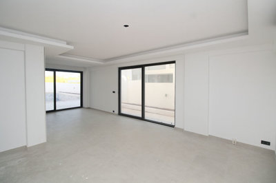 Interior 2