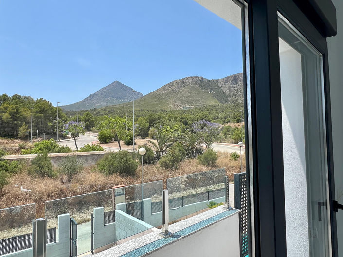 Image No.37-3 Bed House/Villa for sale