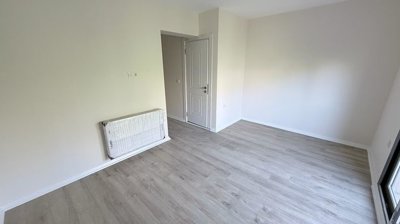 Interior 7