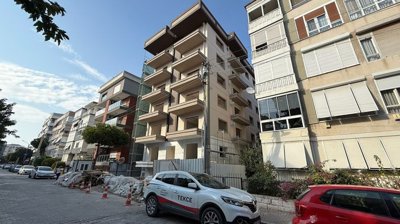 Exterior 5