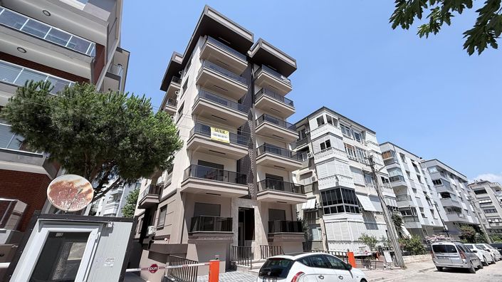 Image No.4-3 Bed Apartment for sale