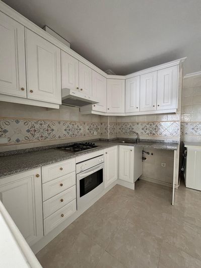 Image No.17-2 Bed Apartment for sale