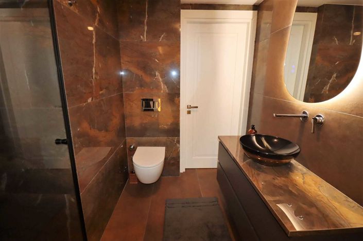 Image No.104-9 Bed House/Villa for sale