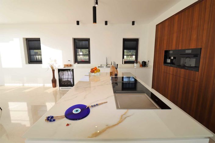 Image No.52-9 Bed House/Villa for sale