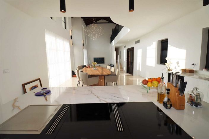 Image No.53-9 Bed House/Villa for sale