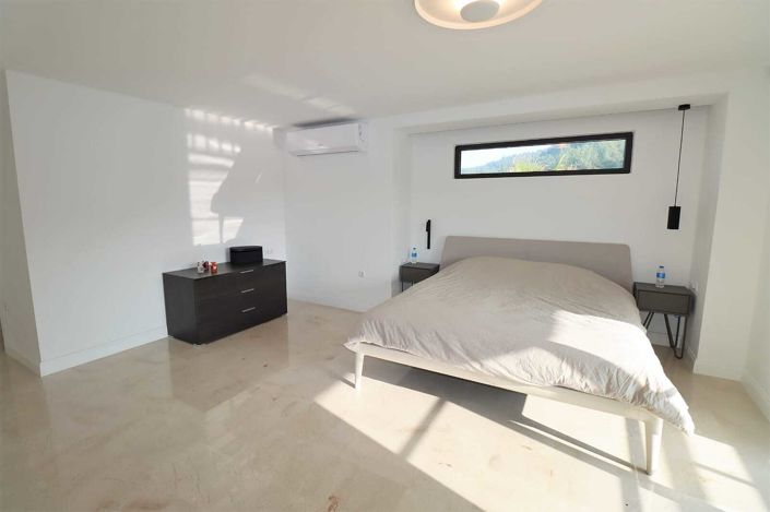 Image No.63-9 Bed House/Villa for sale