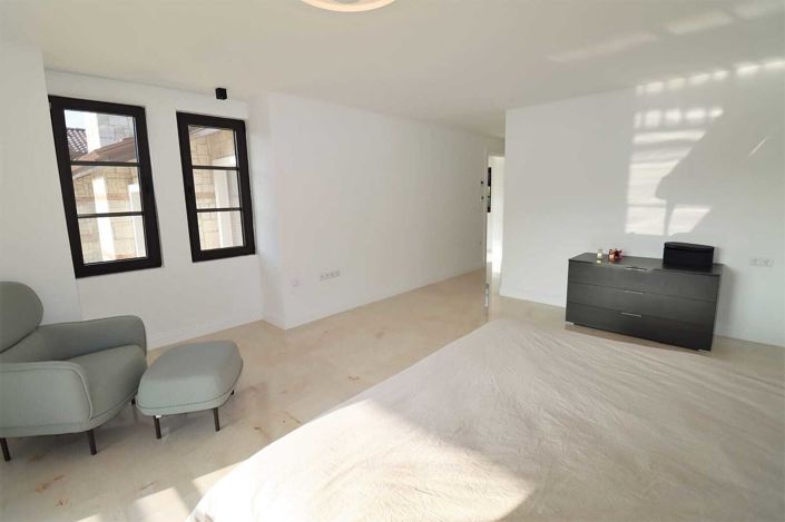 Image No.64-9 Bed House/Villa for sale