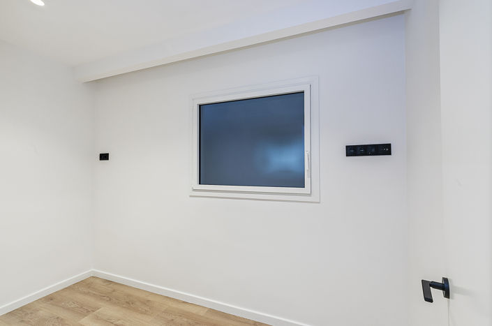 Image No.11-3 Bed Apartment for sale