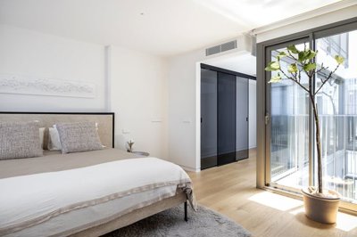 Interior 7