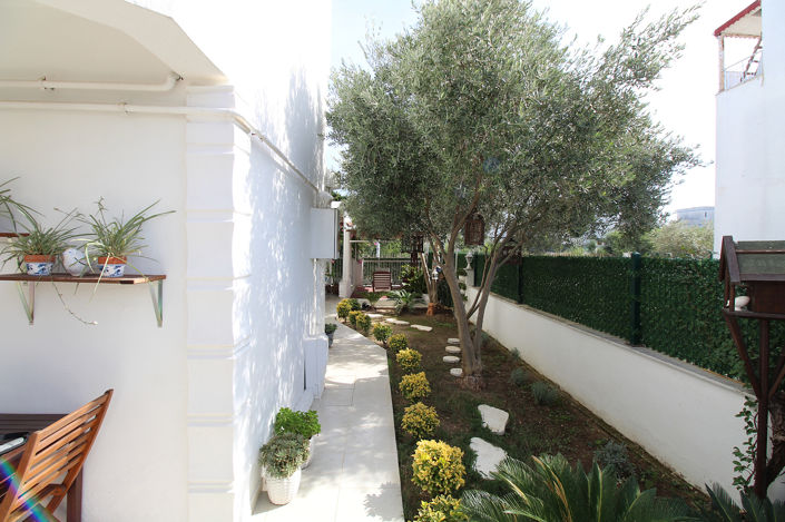 Image No.3-4 Bed House/Villa for sale