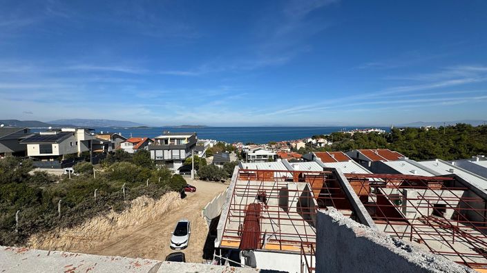 Image No.3-4 Bed House/Villa for sale