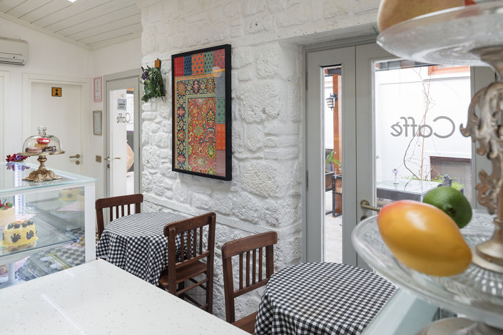 Image No.23-21 Bed Commercial for sale