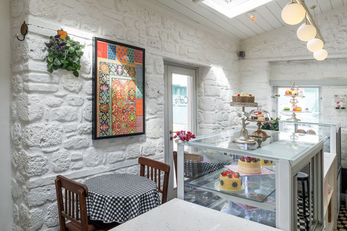 Image No.24-21 Bed Commercial for sale