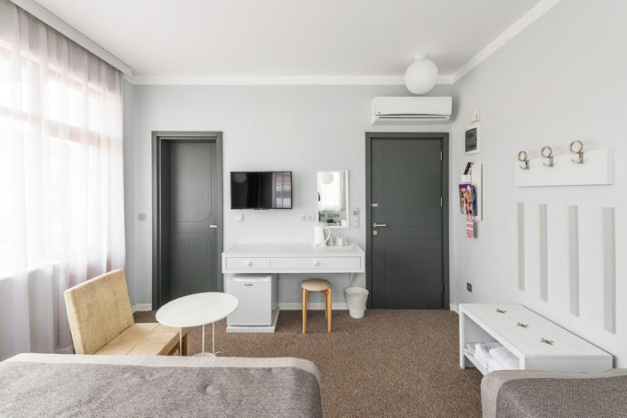 Image No.29-21 Bed Commercial for sale