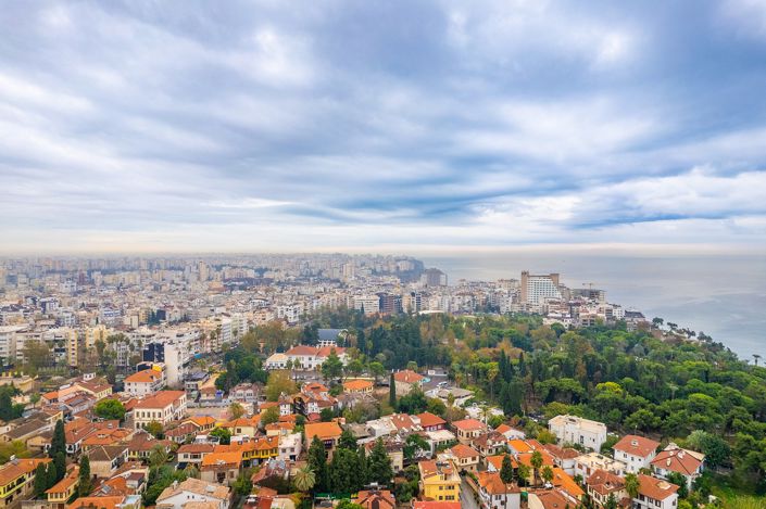 Image No.6-21 Bed Commercial for sale