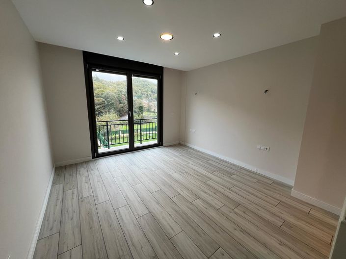 Image No.17-5 Bed House/Villa for sale