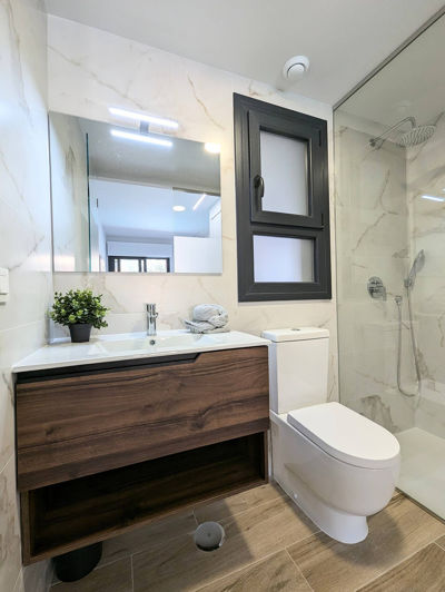 Image No.24-2 Bed Apartment for sale