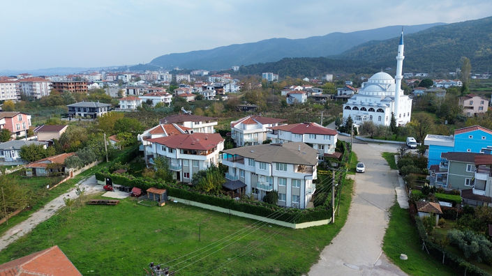 Image No.2-Maison / Villa de 3 chambres à vendre à Çinarcik