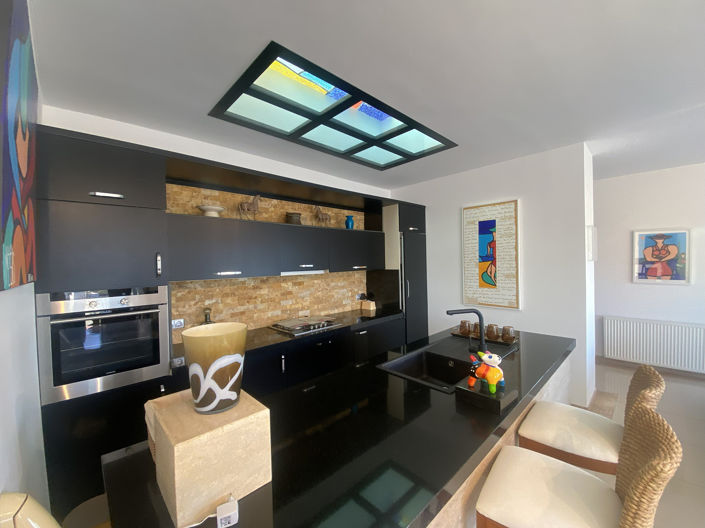 Image No.19-2 Bed Apartment for sale