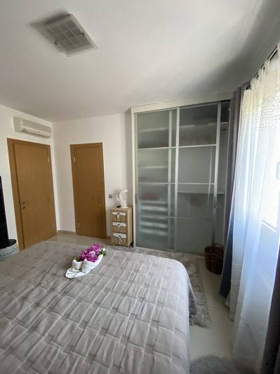 Image No.32-2 Bed Apartment for sale