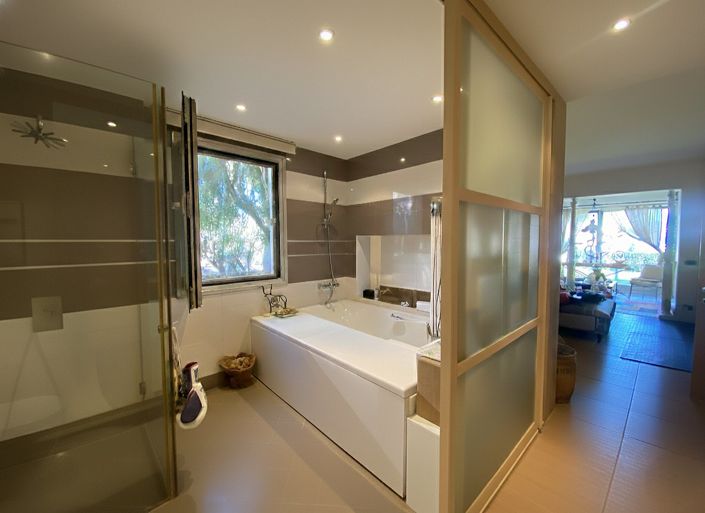 Image No.31-Maison / Villa de 6 chambres à vendre à Türkbükü