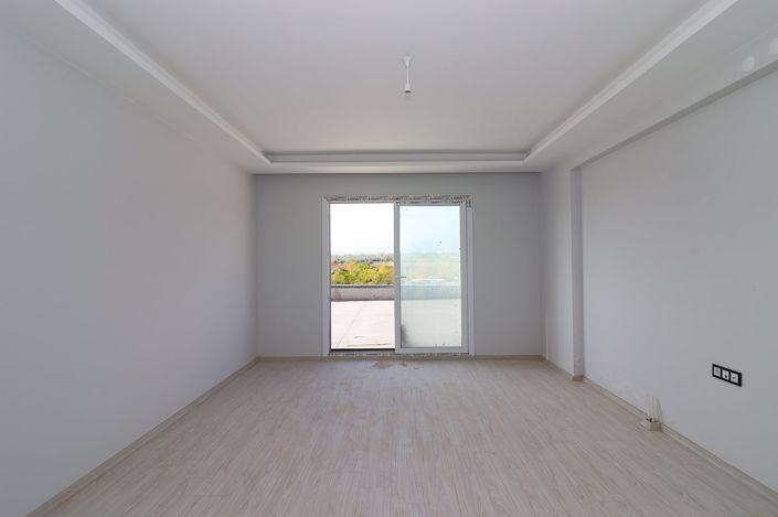 Image No.35-2 Bed Apartment for sale