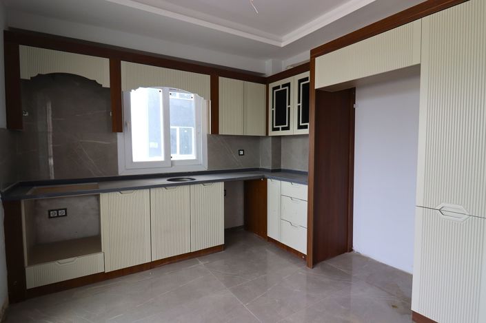 Image No.38-2 Bed Apartment for sale