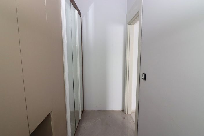 Image No.50-2 Bed Apartment for sale