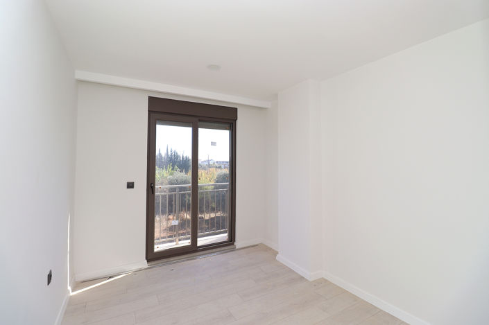 Image No.7-1 Bed Apartment for sale