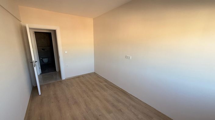 Image No.14-3 Bed Apartment for sale