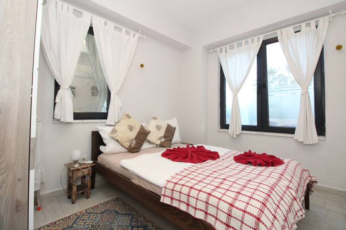 Image No.20-2 Bed Apartment for sale