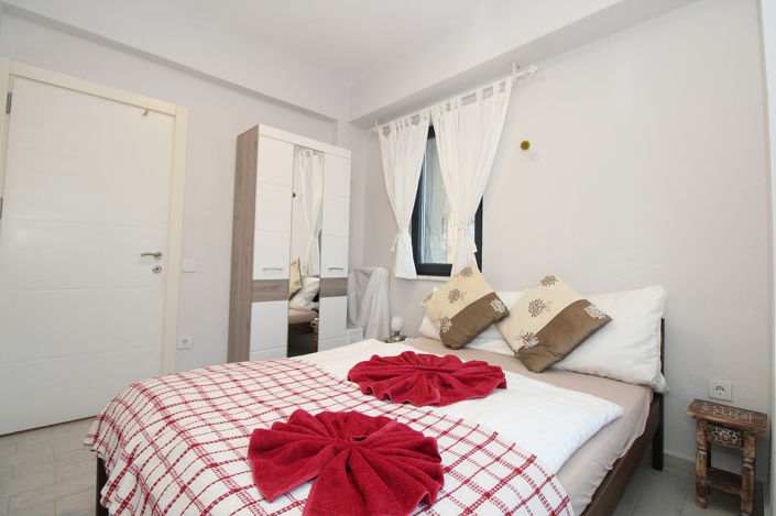 Image No.21-2 Bed Apartment for sale