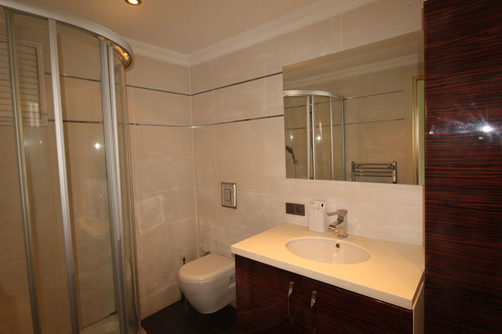 Image No.17-3 Bed Apartment for sale