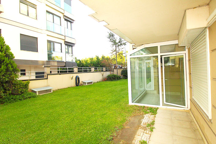 Image No.19-3 Bed Apartment for sale