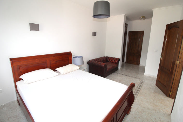 Image No.28-7 Bed House/Villa for sale