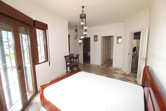 Image No.32-7 Bed House/Villa for sale