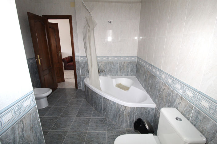Image No.41-7 Bed House/Villa for sale