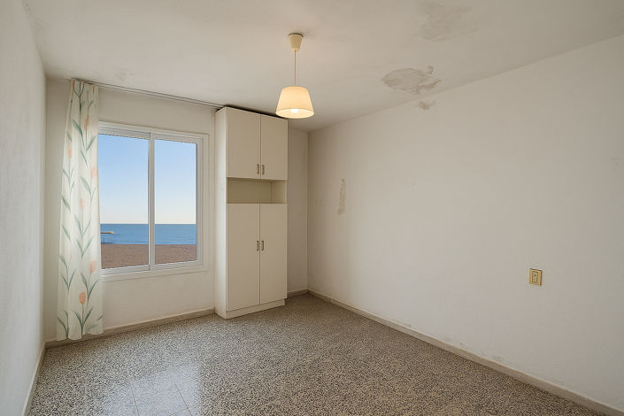 Image No.31-2 Bed House/Villa for sale