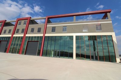 Exterior 6