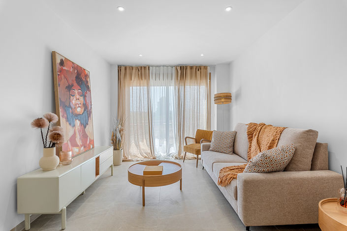 Image No.8-3 Bed Apartment for sale