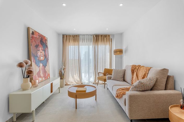 Image No.8-3 Bed Apartment for sale