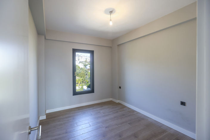 Image No.26-2 Bed Apartment for sale