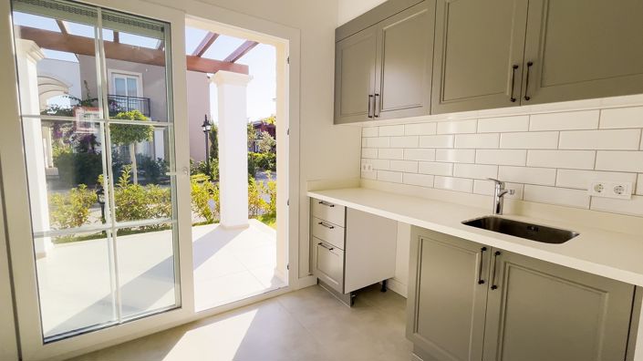 Image No.9-3 Bed House/Villa for sale