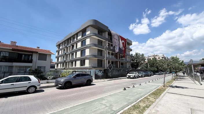 Image No.13-1 Bed Apartment for sale