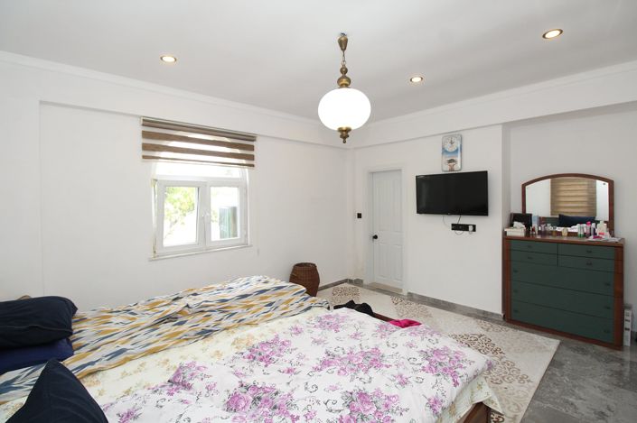 Image No.50-9 Bed House/Villa for sale