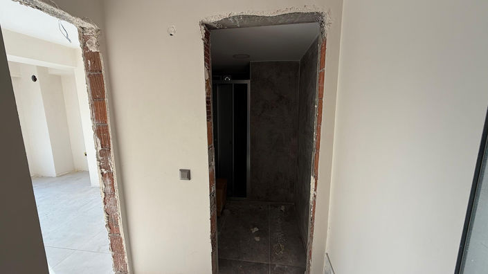 Image No.15-4 Bed Apartment for sale