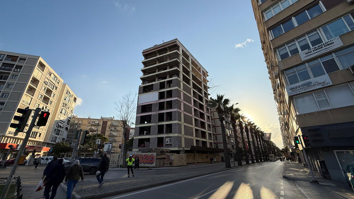 Image No.11-3 Bed Apartment for sale